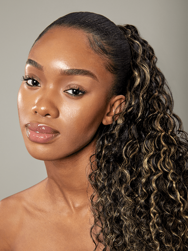 Élorvane Full Natural Water Wave Drawstring Ponytail Human Hair Extensions